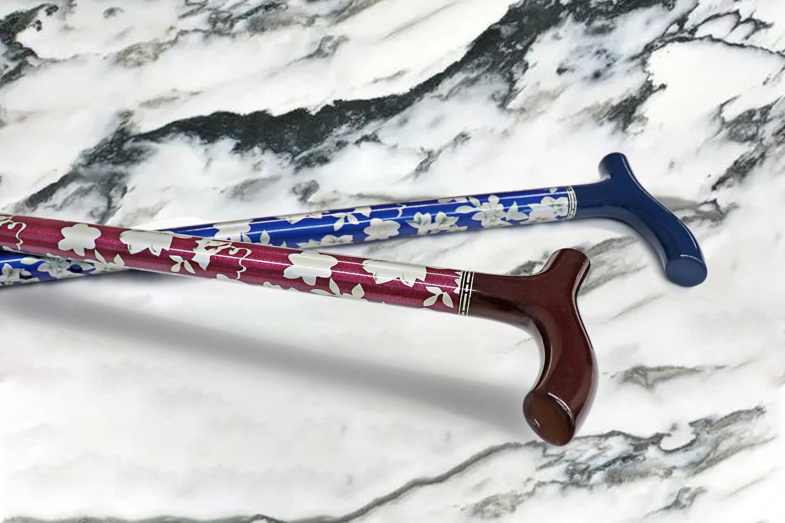 伸縮 カーボン アジャスタブルケイン 杖 ステッキ ACC-20　長さ：72.5〜89.5cm 7段階調節(2.5cm間隔)